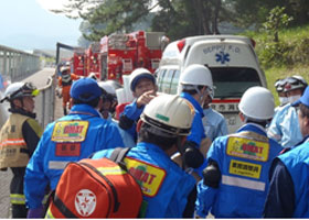 写真：大分県高速自動車道等消防連絡協議会総合防災訓練